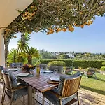 Villa Maisie By